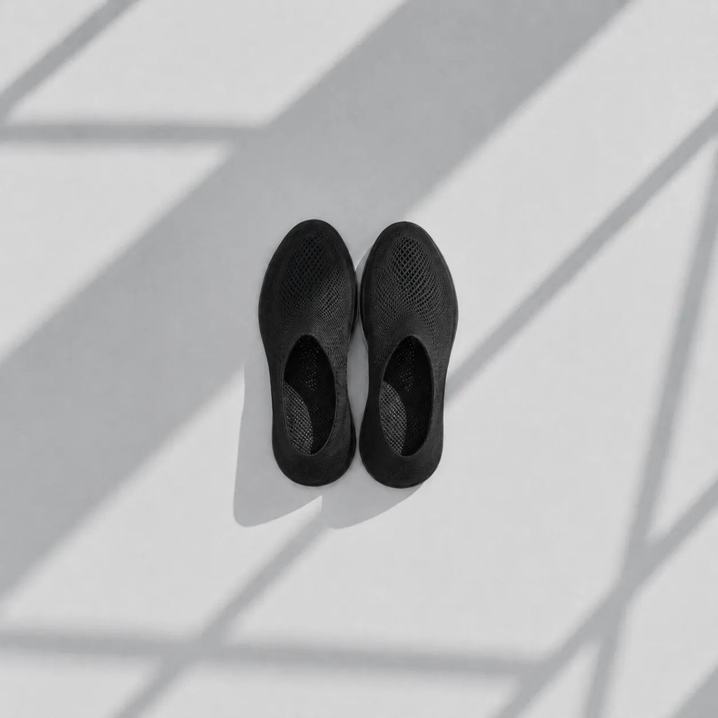EXTRALOGIA FORM01 - showing full 3D printed upper and sole