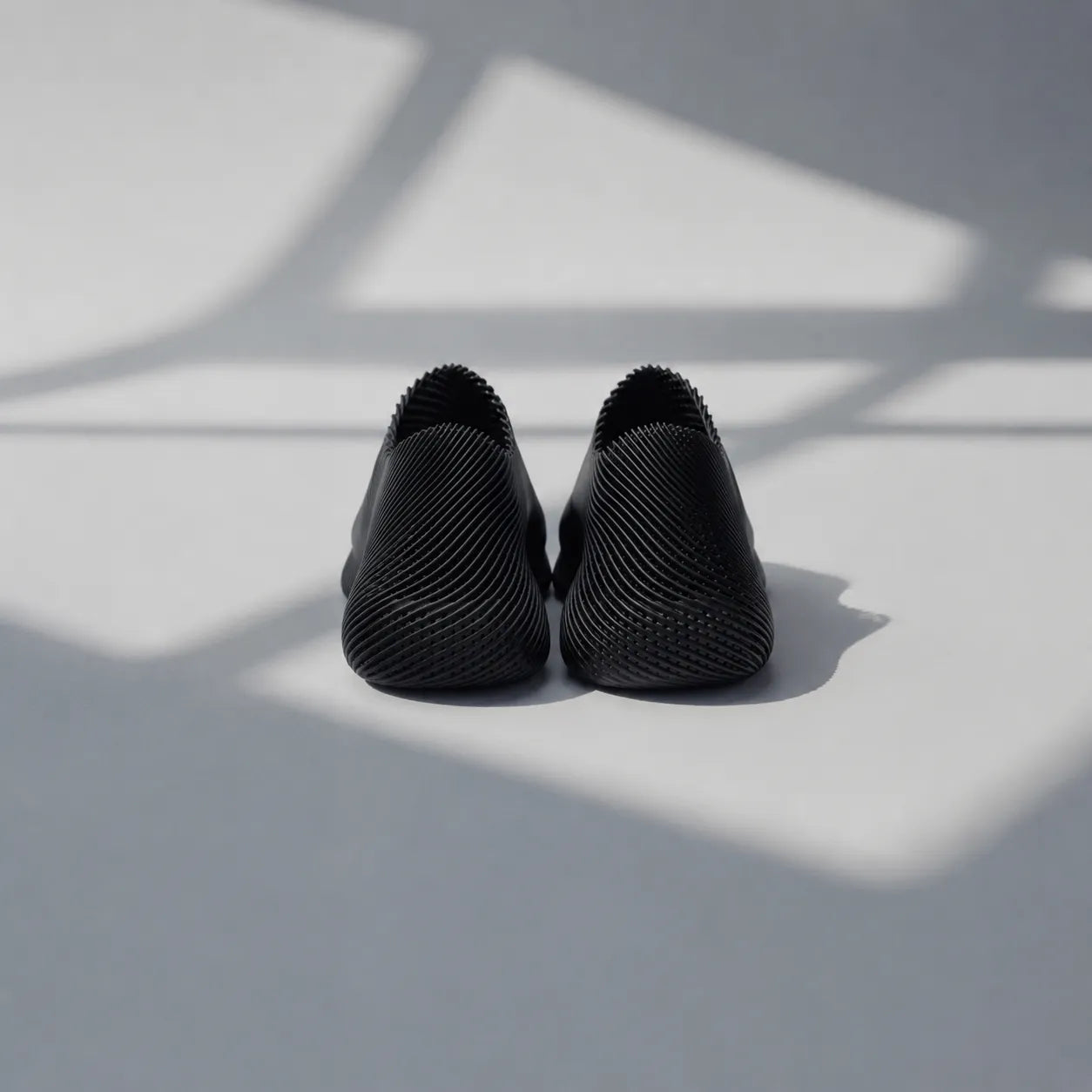 EXTRALOGIA FORM01 - showing full 3D printed upper and sole