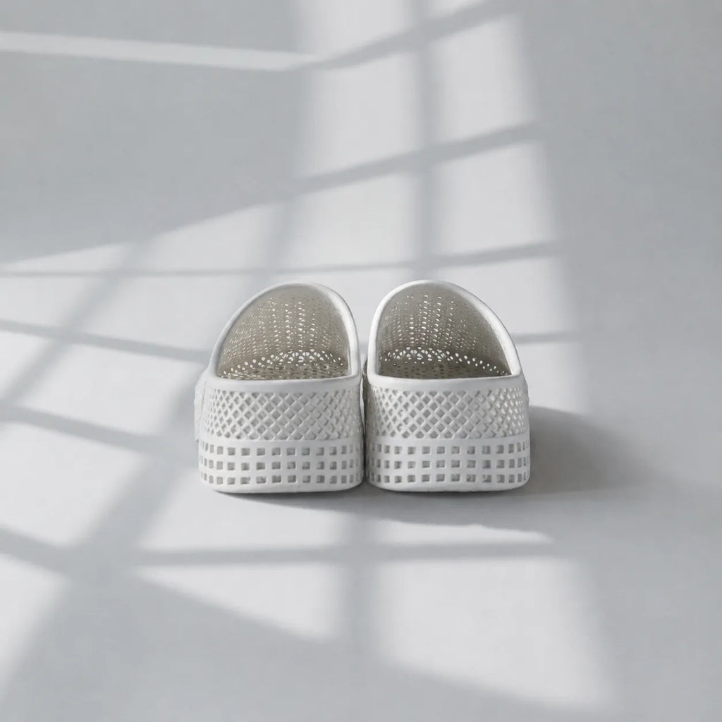 TRANSIT 01 3D printed mule — open lattice upper and platform sole