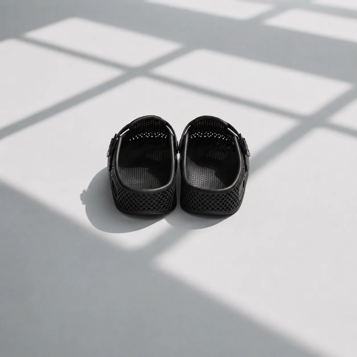 TRANSIT 02 3D printed clog — lattice upper, buckle strap, and contoured sole